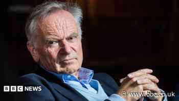 Jeffrey Archer: bestselling novelist whose political career ended in scandal