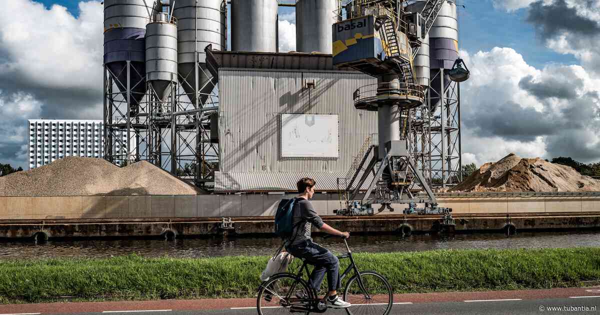 Nederlandse industrie groeit in augustus met 12 procent, grootste stijging in ruim vier jaar