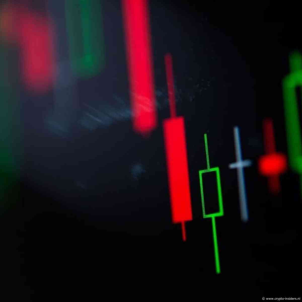 Bitcoin krabbelt op na pittige daling, maar de schade is groot bij altcoins