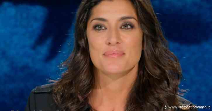 Gaffe social per Elisa Isoardi che posta la foto del “toto-morti” della redazione del suo programma: 22 nomi di personaggi noti con relative età