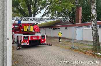 FW Celle: Feuer in Umkleiden auf dem Sportplatz in Vorwerk