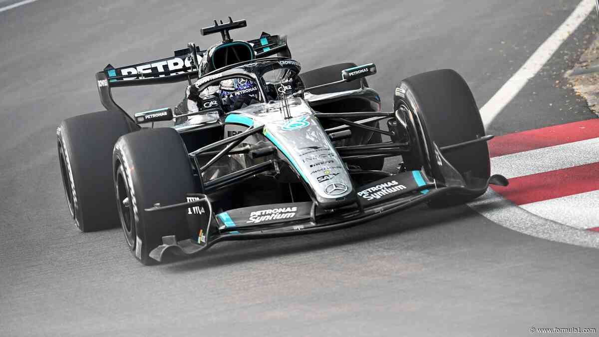 Russell beats Leclerc and Norris in sole Singapore GP practice