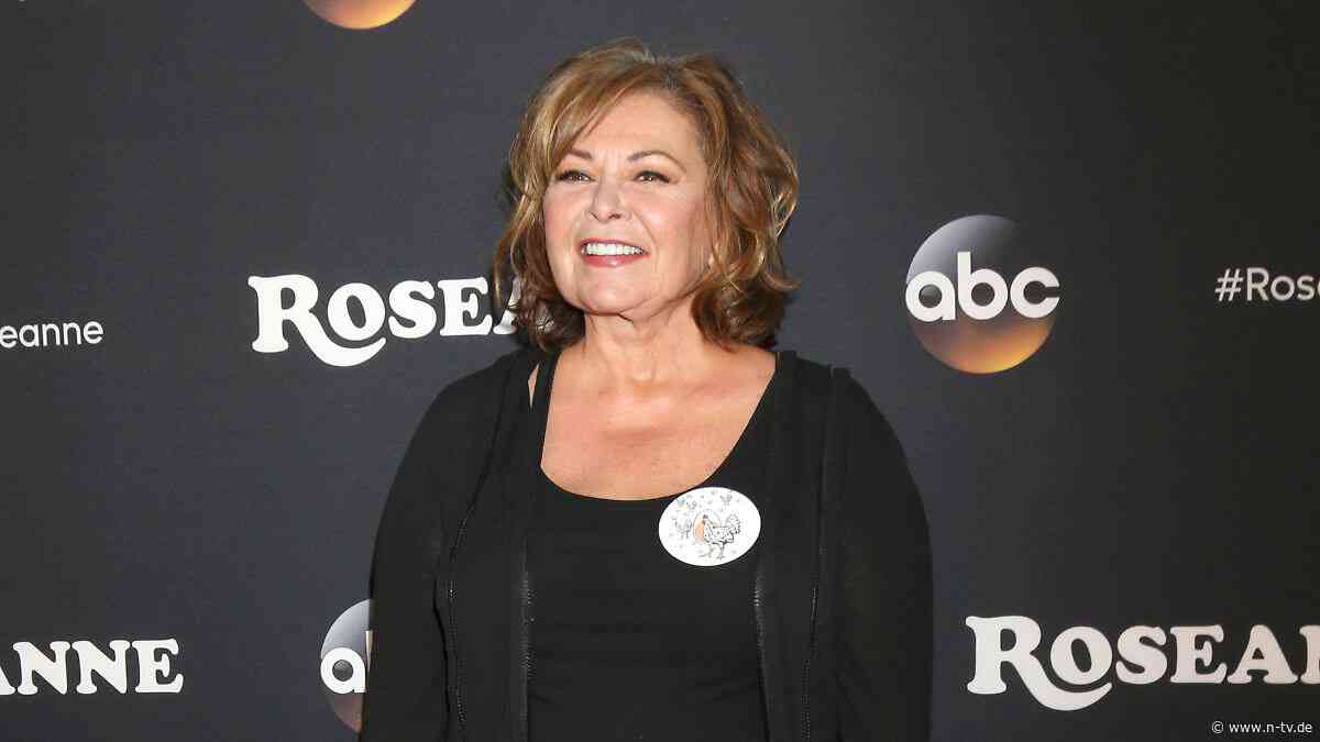 Trump-Anhänger unter sich: Roseanne Barr feiert Comeback mit auffälliger Besetzung