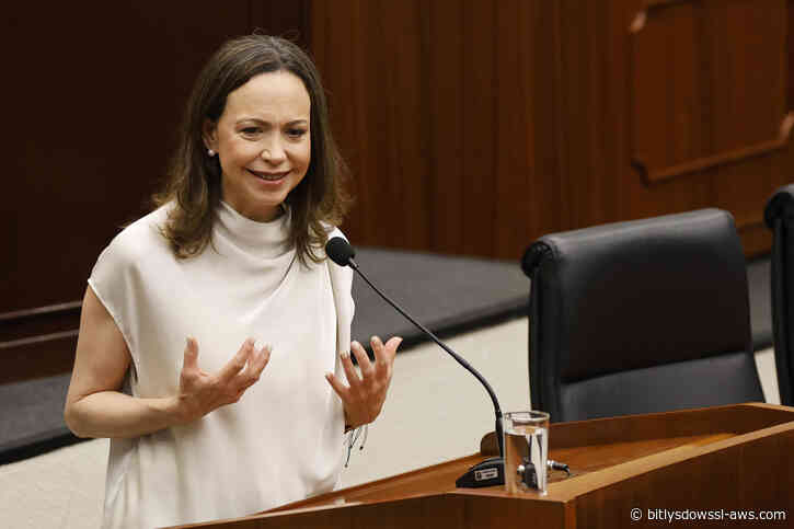 Vente Venezuela pide levantar de "inmediato" la inhabilitación política a María Corina Machado