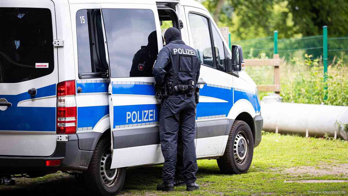 2700 Opfer, 50 Millionen Euro Schaden? Polizei fasst mutmaßliche Anlagebetrüger