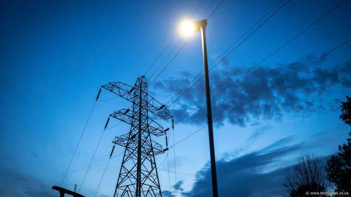 Mysterious flashing lights and loud bang in Oldbury Common explained