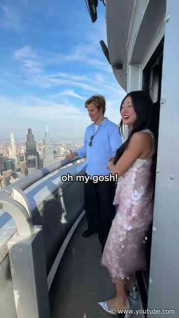 Where did the Crew Girl cast visit in NYC?