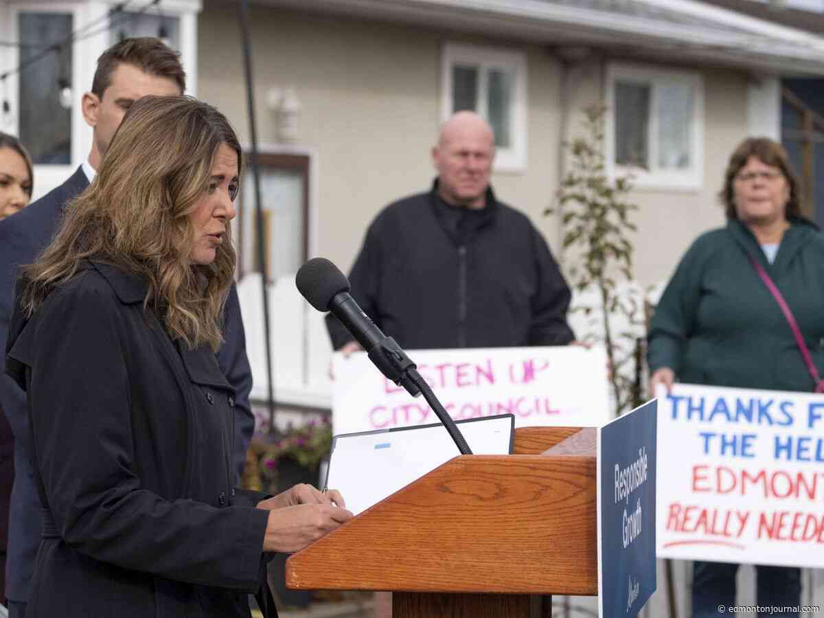 Lorne Gunter: Premier Smith puts lid on Edmonton's infill monstrosities