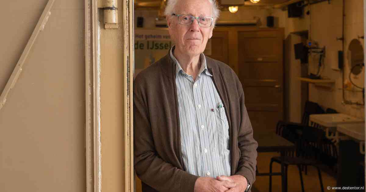 Jacques raakte ‘vastgeroest’ aan de geheime IJssellinie, toch neemt hij na twintig jaar afscheid