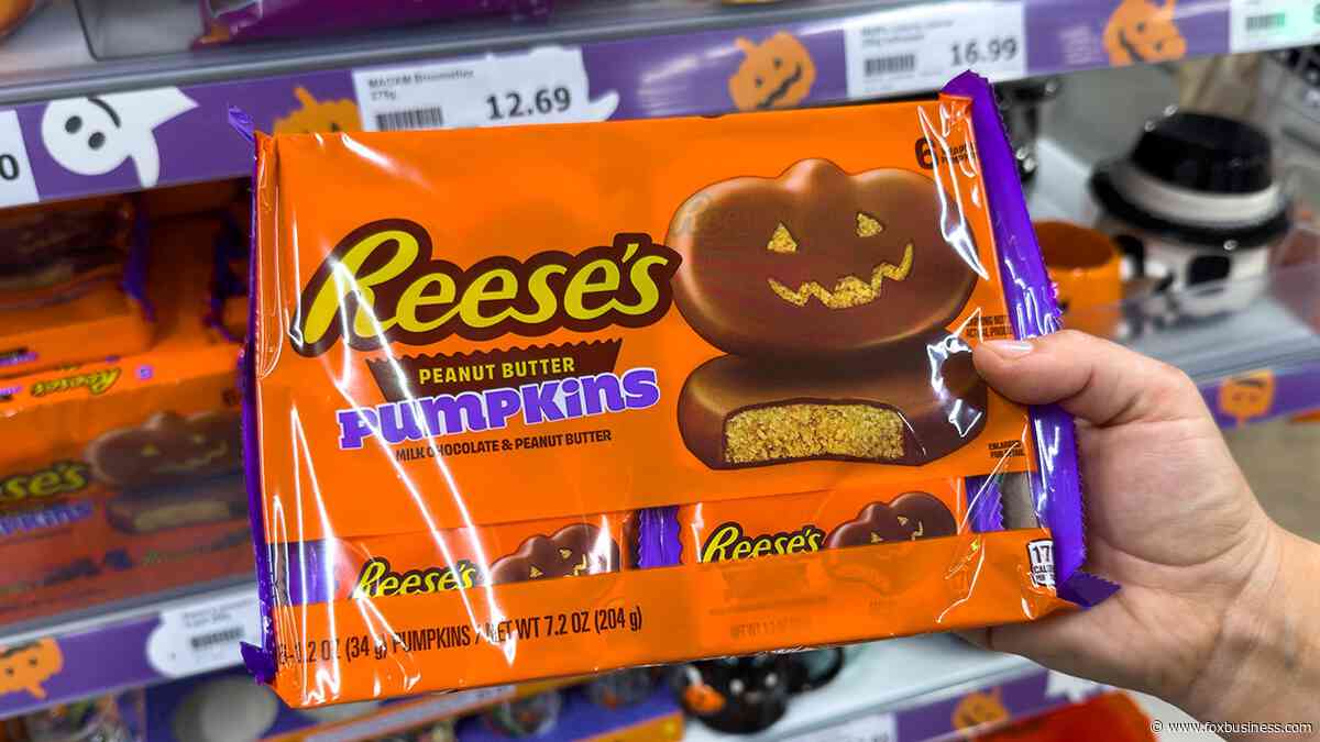 Hershey changes Reese’s Pumpkins packaging after lawsuit over design