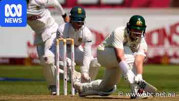 Bad light stops play with Renshaw on the brink of drought-breaking milestone