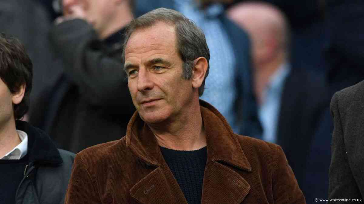 Robson Green fans 'can't wait' for his BBC drama that has echoes of Grantchester