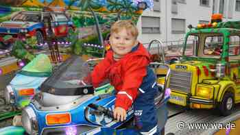 Herbstkirmes eröffnet: Von Autoscooter bis Zuckerwaffel ist alles dabei