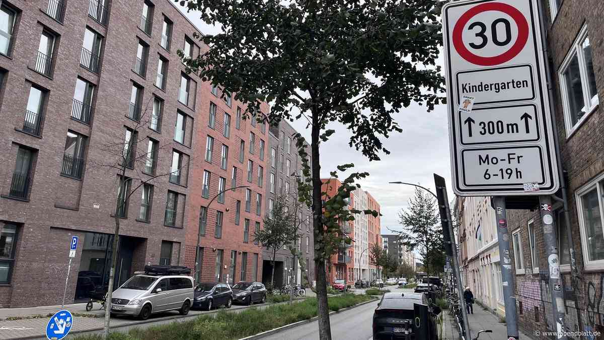 Schilder-Chaos in Altona abschaffen: Warum zweiter Anlauf nun klappen könnte