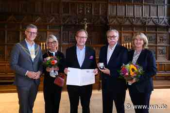 Silberne Rathausgedenkmünze für das Reisebüro Lückertz