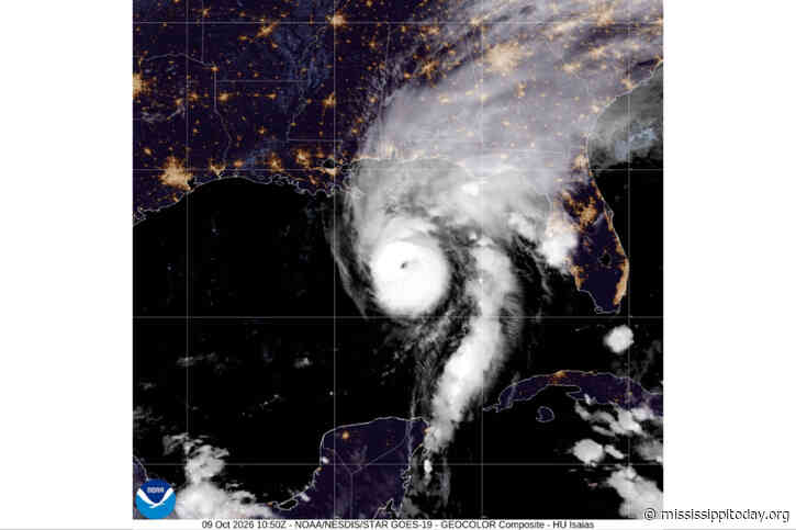 Isaias closes in on the US Gulf Coast as a dangerous Category 3 hurricane