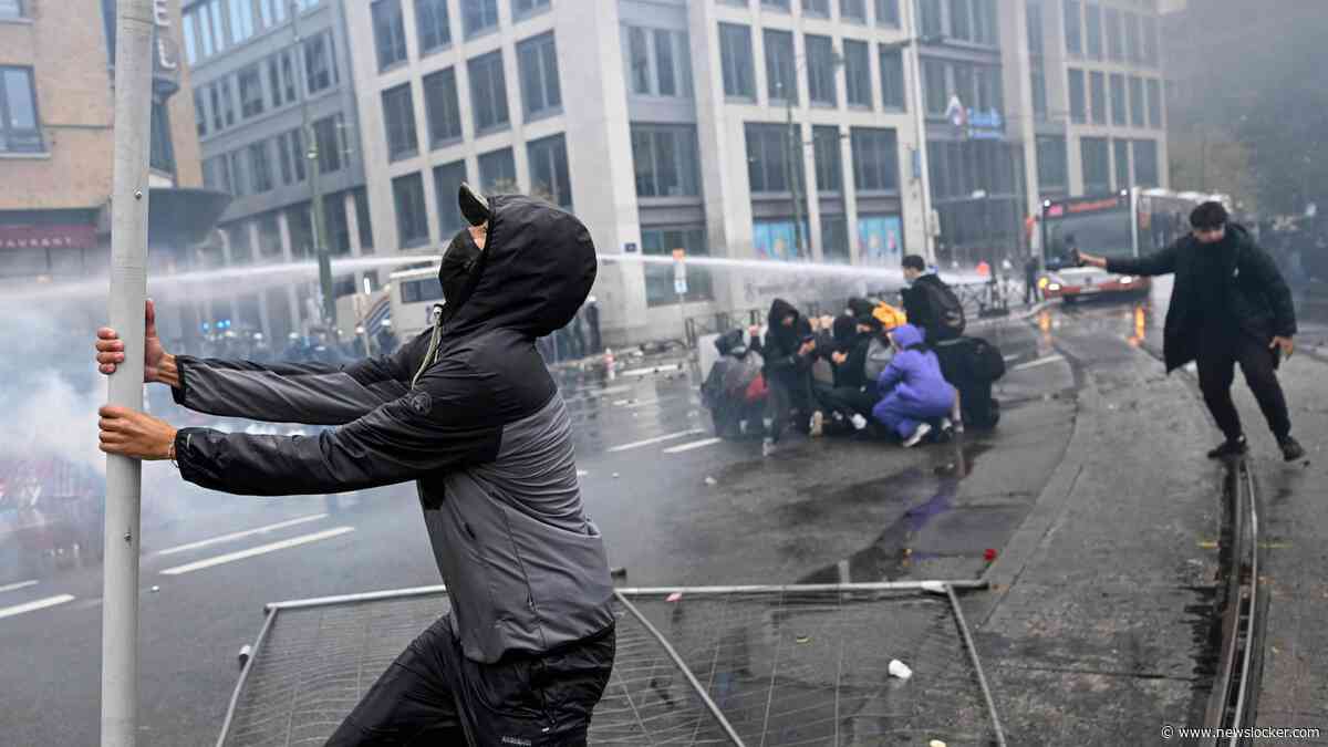 Politie arresteert 110 relschoppers in Brussel: ’Daders filmden zichzelf en deelden beelden als trofee op sociale media’