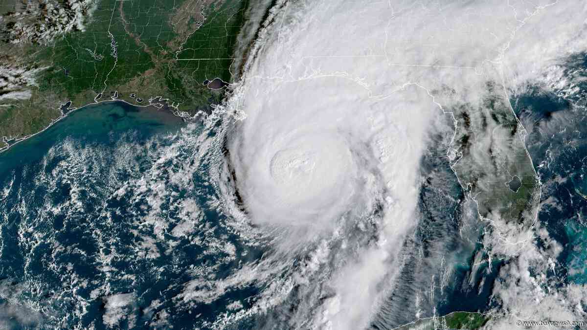 Category 3 Isaias continues toward the Gulf Coast, landfall expected this evening