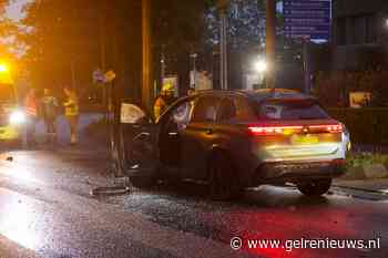 Meerdere gewonden bij botsing tussen twee auto’s, traumahelikopter opgeroepen