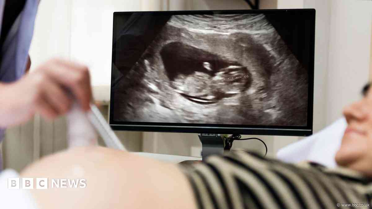 Head of maternity review says 'we will listen to parents'