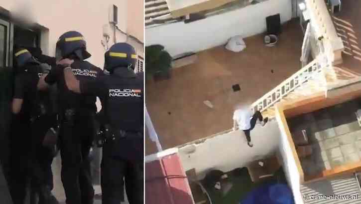 Drugspand op Spaans eiland beveiligd met gepantserde deur, dealer op de vlucht via dak