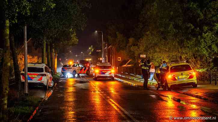 Tiener zwaargewond na aanrijding met auto in Oss, bestuurder aangehouden