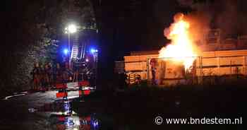 Veel rookontwikkeling bij brand in mobiele energieopslag op bouwplaats in Hoogerheide