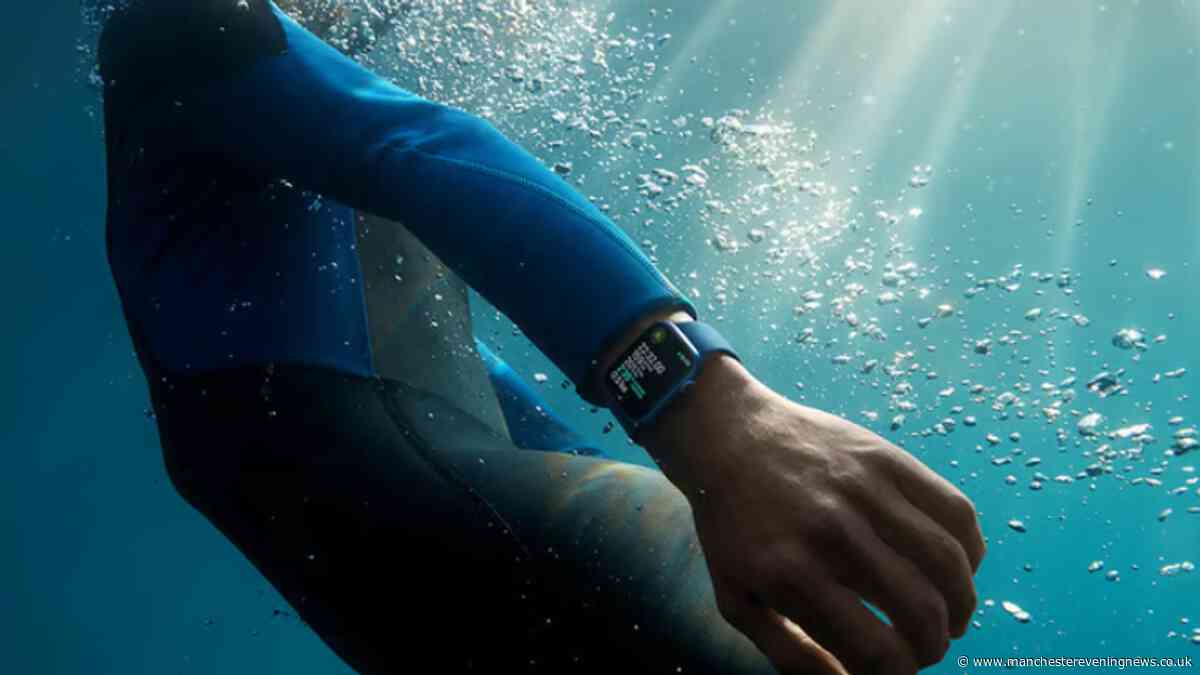 Shoppers snap up £420 Apple Watch for just £89 in better than Amazon Prime deal
