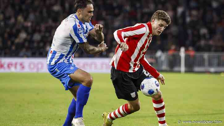 LIVE Eredivisie | SC Heerenveen de kansen, PSV de goals: eigen doelpunt geeft Eindhovenaren lucht