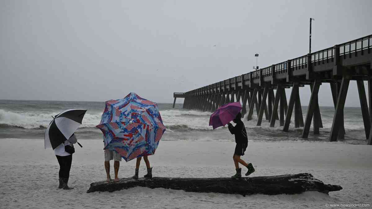 Orkaan Isaias nadert kust Florida, overstromingen verwacht en evacuatiebevelen afgegeven