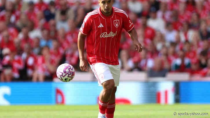 Manchester United ready to move for Premier League defender