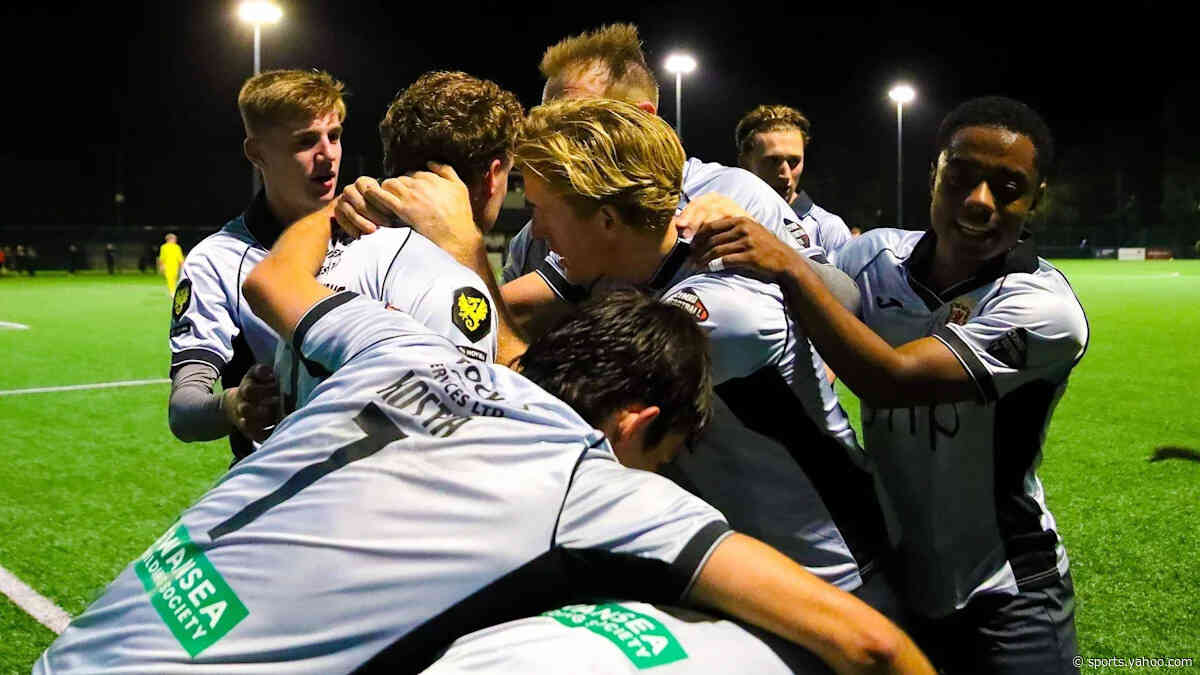 Trefelin seal first ever Cymru Premier win