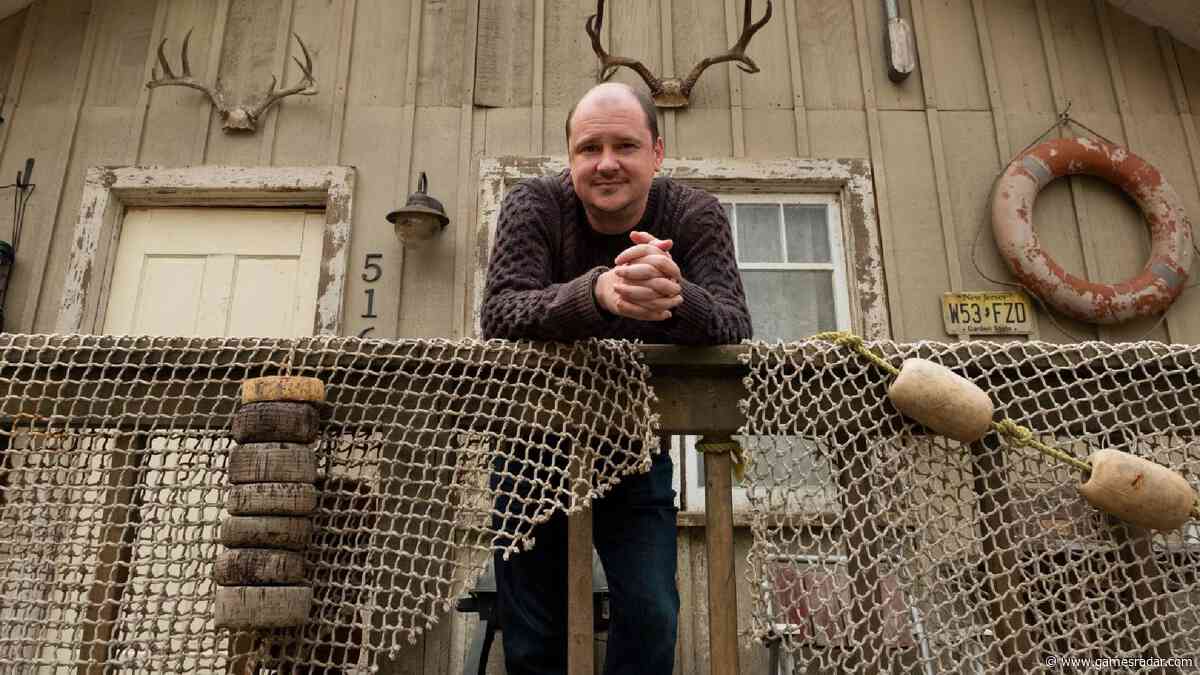 Mike Flanagan dreams of directing a new Jaws or Jurassic World movie