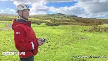 Police donate drones to search and rescue teams