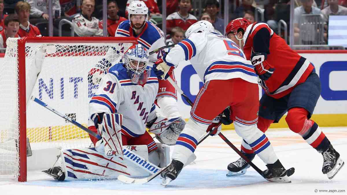 Rangers goaltender Shesterkin injured, helped off ice in second period
