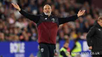 West Ham stunned by ref's 'massive mistake'