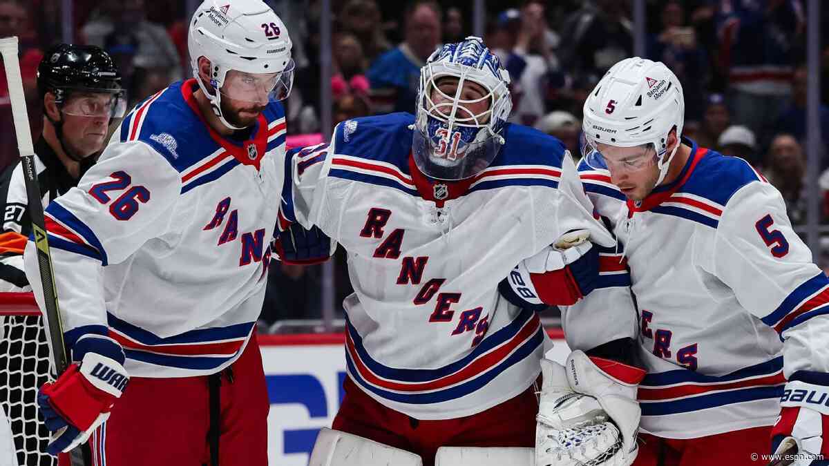 Shesterkin injured, helped off ice in second period of Rangers' loss