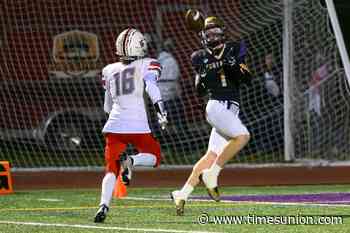 Christian Brothers Academy football rolls to another lopsided victory