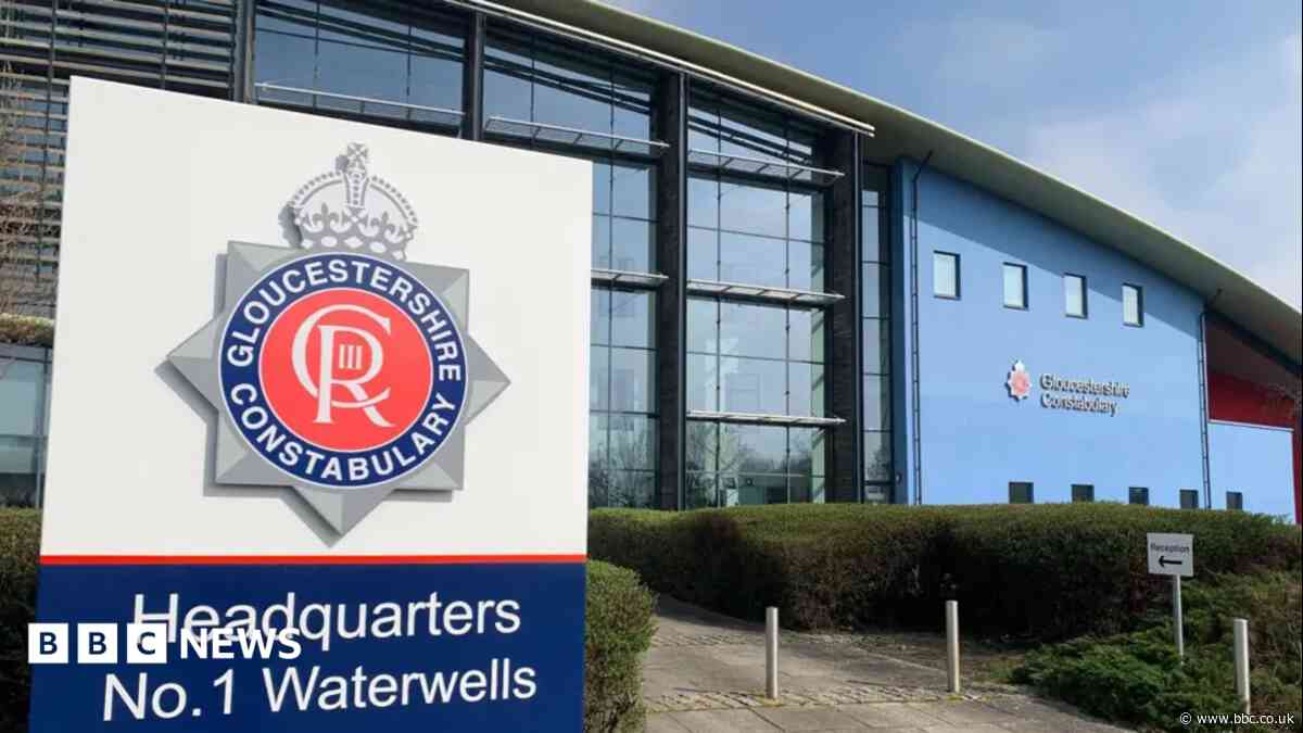 PC cautioned for leaving children alone is sacked