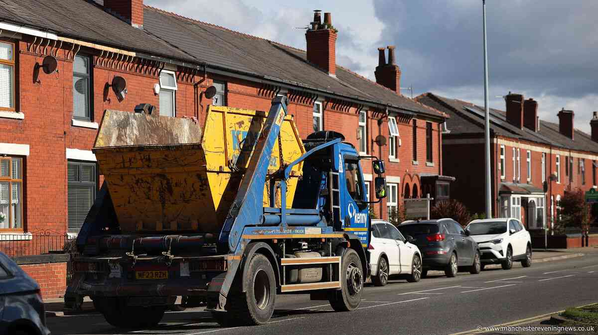 'Cooked bin juice and rancid eggs': The two-decade stink driving Little Hulton residents to despair