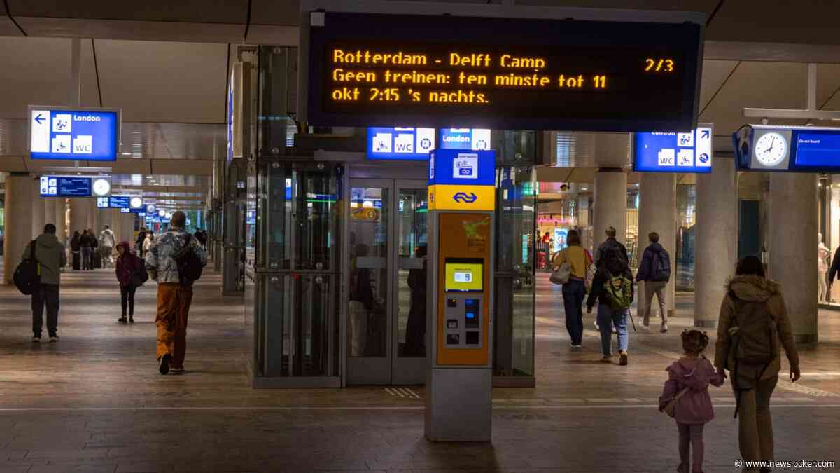 Hele dag geen treinverkeer tussen Rotterdam en Delft: smeulende kabels en een opengeslepen deur bij spoorburg