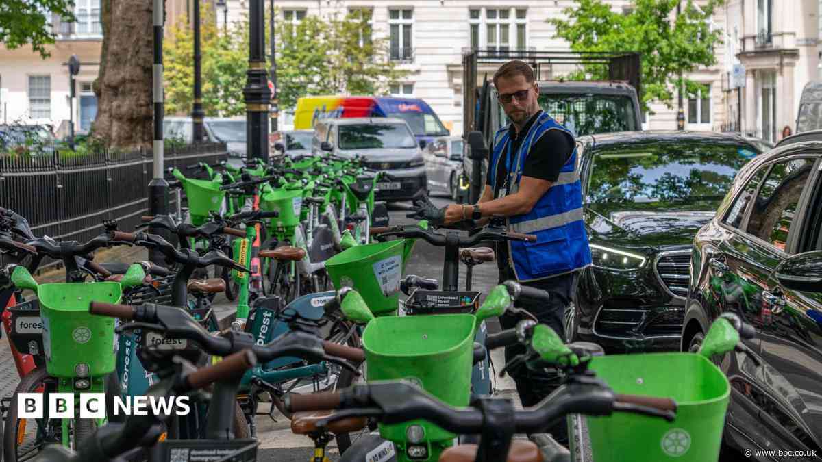 Over 1,000 dockless bikes seized in Westminster