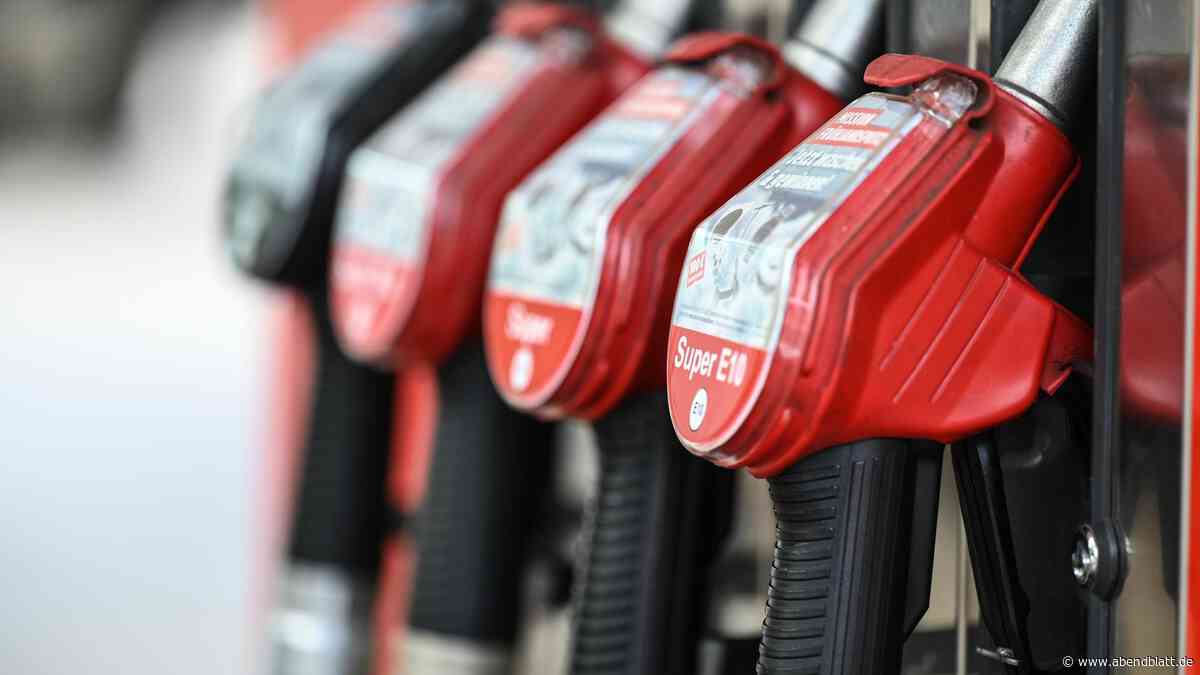 Star-Tankstelle in Langenhorn wird zum Tatort – Mann mit Waffe bedroht