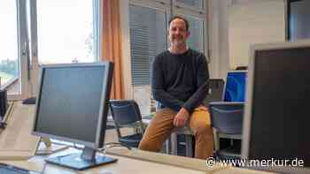 „Hätte ich nie geglaubt“: IT-Marketingleiter (57) wagt Quereinstieg an die Mittelschule
