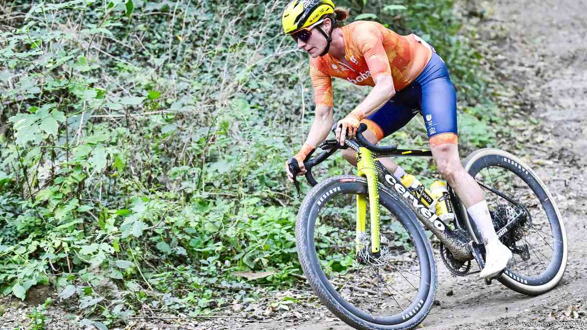 Marianne Vos (39) grijpt in Australië wereldtitel gravel