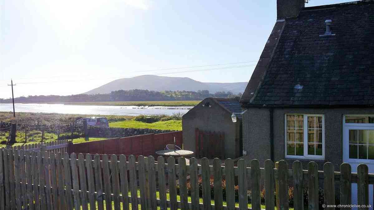 'Warm and cosy' holiday cottage 2 hours from Newcastle with 'spectacular views'