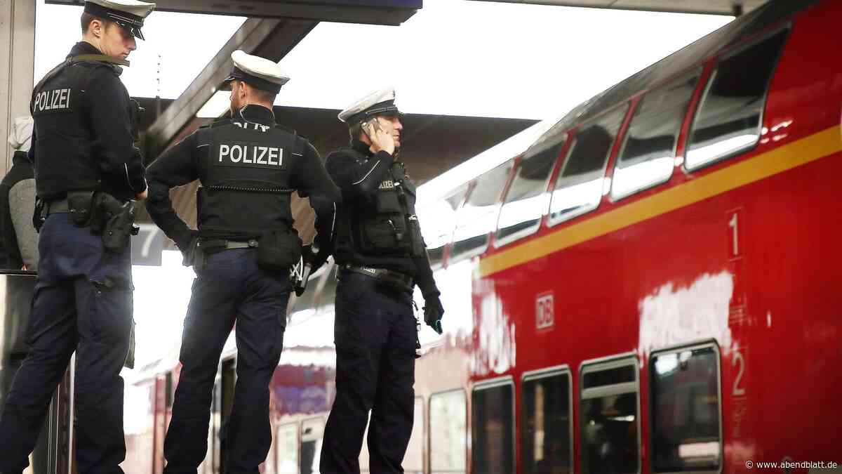 Frau schläft am Hauptbahnhof auf Gleisen – und gefährdet nicht nur sich selbst
