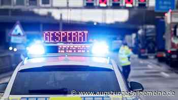 Gestank, Unfall und Stau auf der A99: Lastwagen verliert Schlachtabfälle im Tunnel Aubing