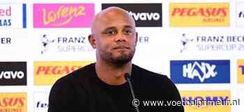 Kompany: 'Dan zaten Van der Vaart en De Jong in de jacuzzi en vroegen ze...'