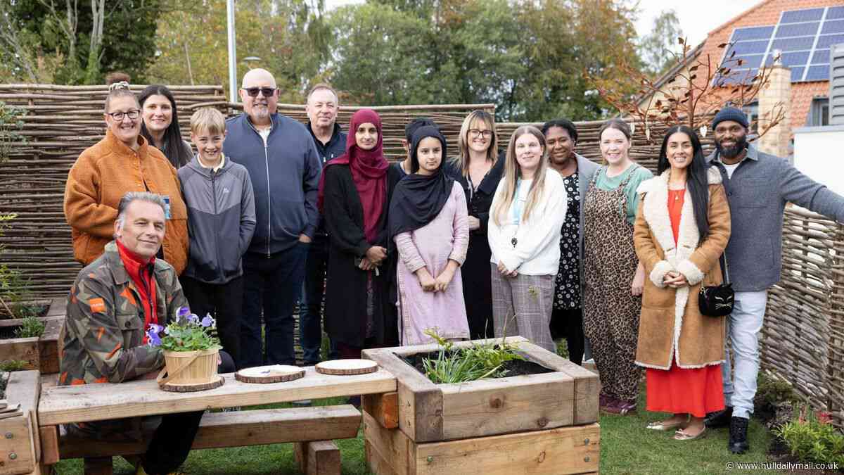 TV’s Chris Packham joins bereaved families to open new Garden of Memories at children’s hospice